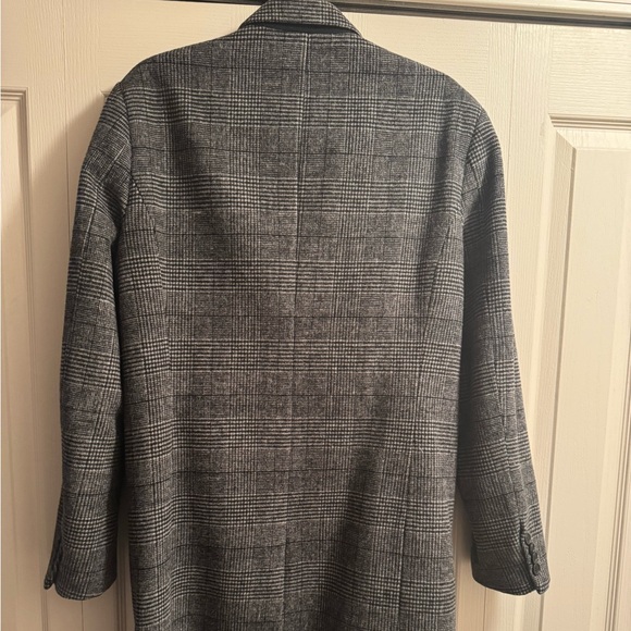 Men’s H&M Houndstooth Peacoat - Picture 2 of 5